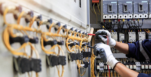 Professional Electrician technician working in East Cleveland, OH
